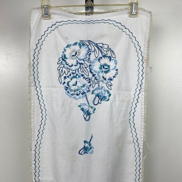 Vintage Shades of Blue Embroidered Table Runner 13" X 37" - Picture 12 of 12